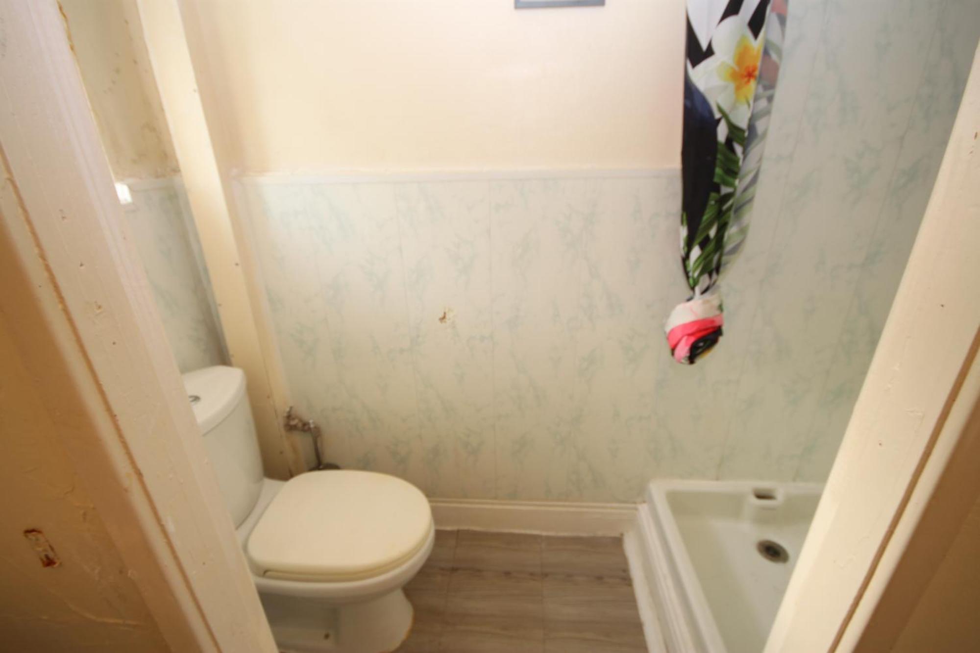 Barton Seaview, Self Catering Studio Apartments, Promenade & Central Beach Location, Families, Couples Or 23 Years Plus Only, Free Parking ブラックプール 部屋 写真